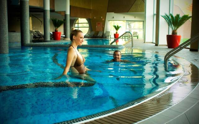 Hotel Azúr Prémium