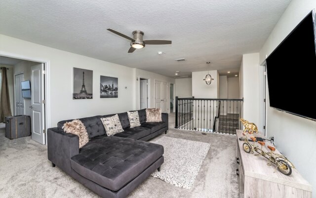 9 Bdrm Champions Gate Villa