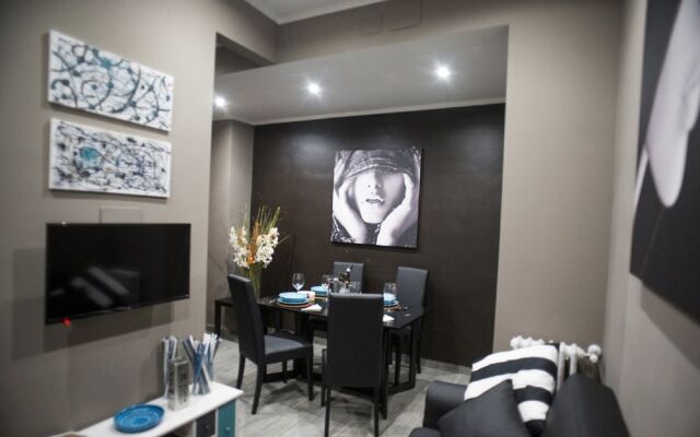 Costantino Secondo Guest House