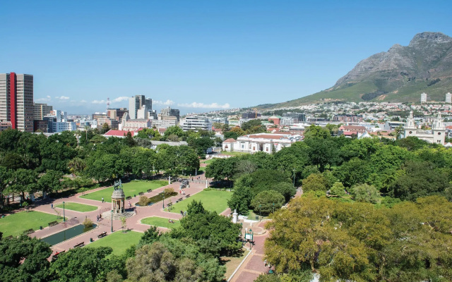 Cape Town Hollow Boutique