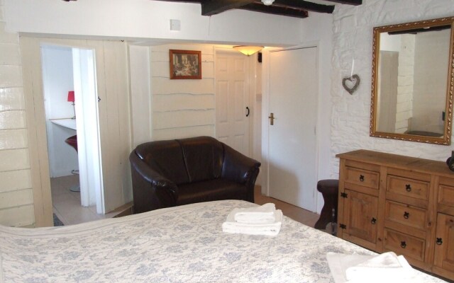The Red Lion Country Inn