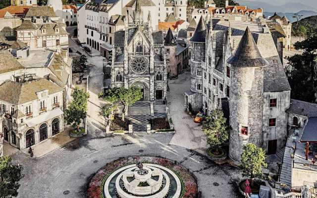 Mercure Danang French Village Bana Hills