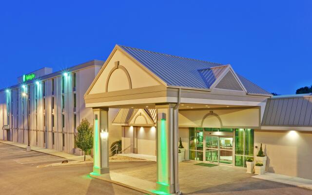 Holiday Inn Bloomington-University Area by IHG