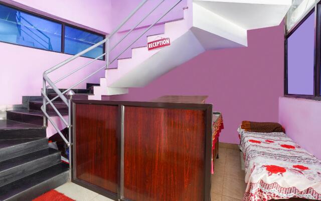 SPOT ON 66098 Rohini Residency