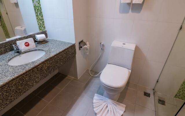 NIDA Rooms Phuket Marina Rose