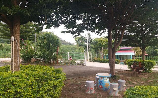 Ban Ruen Thai Resort