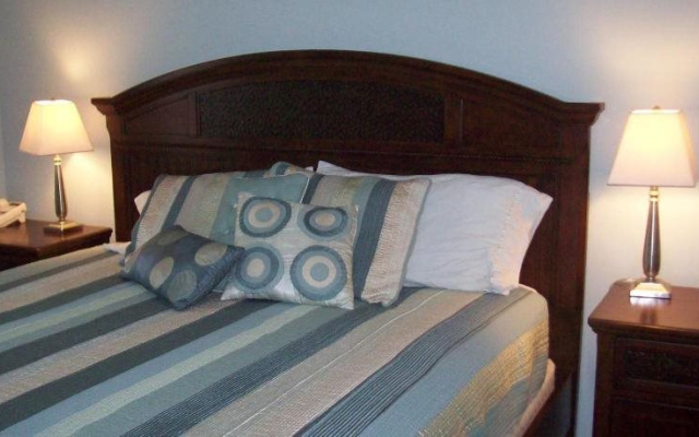 Colonels Suites