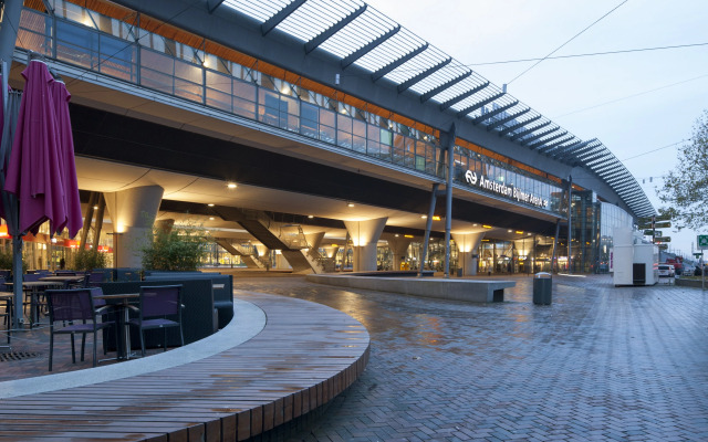 easyHotel Amsterdam Arena Boulevard