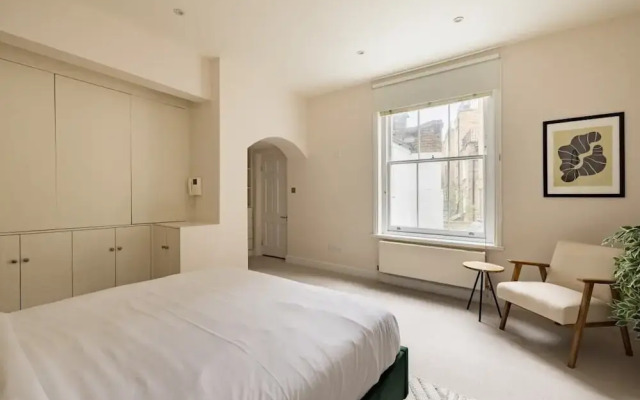 The Chelsea Nest - Stylish 2bdr With Balcony