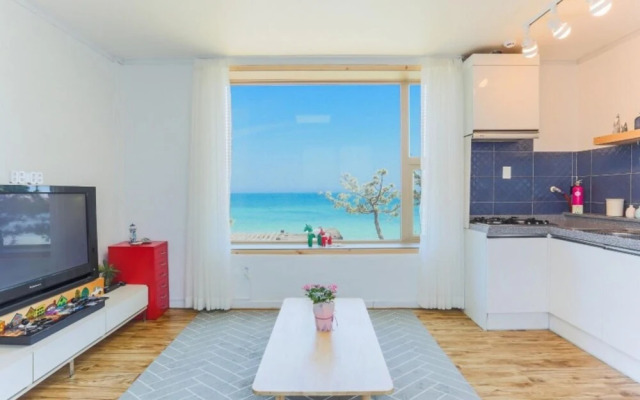 Goseong Bongpo Kimyeosa Pension