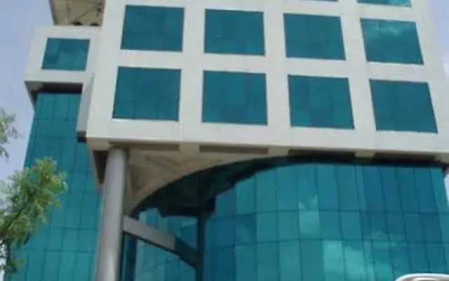 The Muthoot Plaza