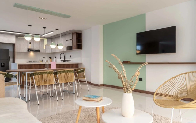 w Stunning 3BR With Terrace in Laureles