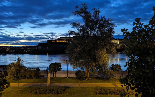 City Center, Danube & Fortress, 3 bdrm 1.5 bath