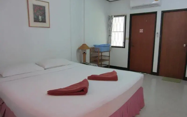 Baankaew Guesthouse