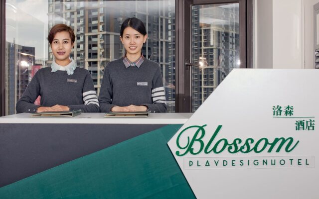 Blossom hotel in kunming