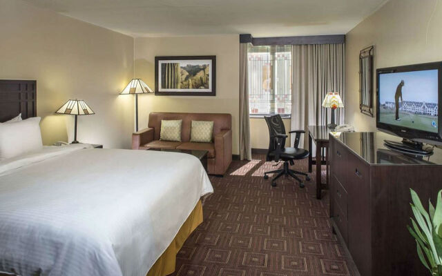DoubleTree by Hilton Phoenix Tempe