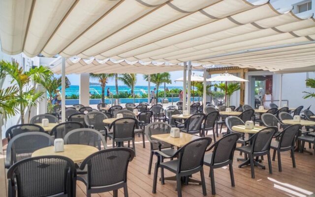 Hotel Portobelo beach