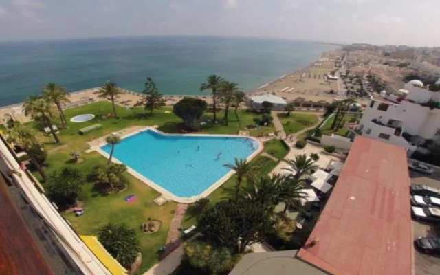Apartment in Torremolinos - 104596