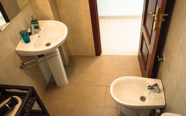 Holidays2Malaga Juan de Mena Apartments