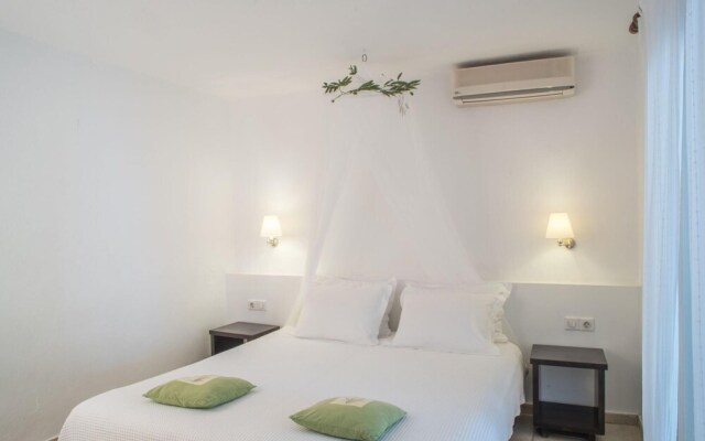 Skiathos Holidays Two-bedroom Suite