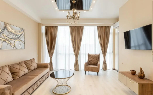 Отель Sky By The River