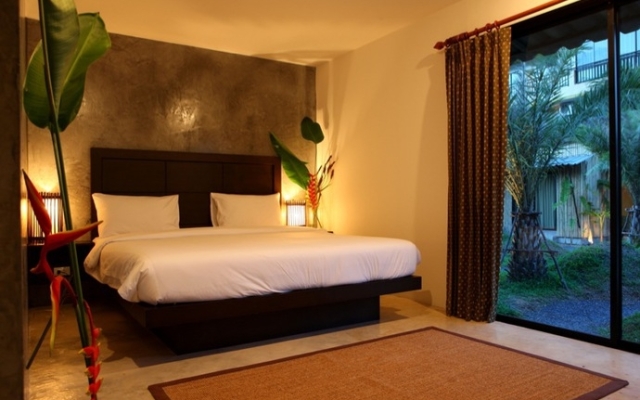 Taro Hotel and Bungalows