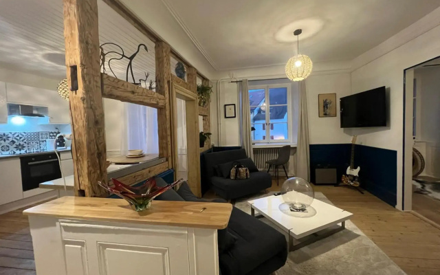 Elégant appartement au pied du château en plein centre ville