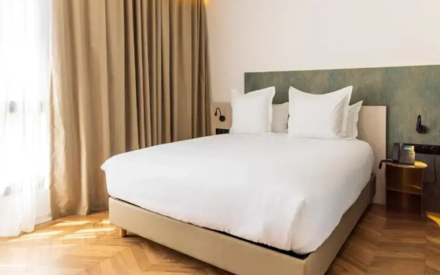 Diagonal Hotel