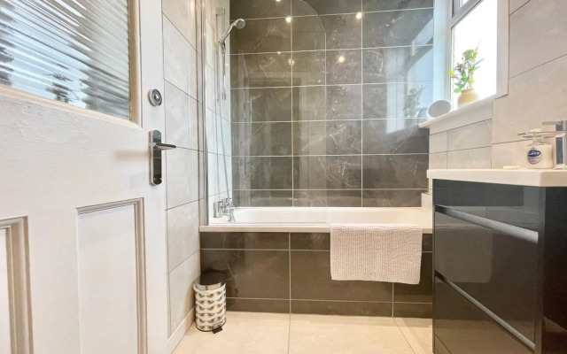 3 bed apartment in Glasgow