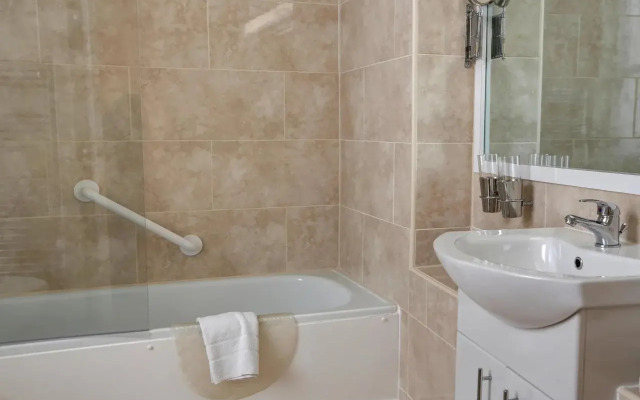 Best Western Royal Beach Hotel