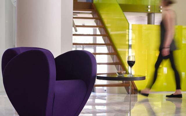 Kyma Suites Beach Hotel