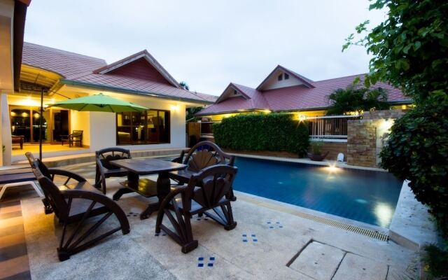 The Time Family 5 Bedroom Villa 92