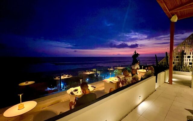 Sau Bali Beach House Canggu
