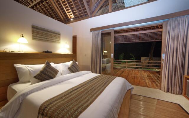 MORA Royal Villa