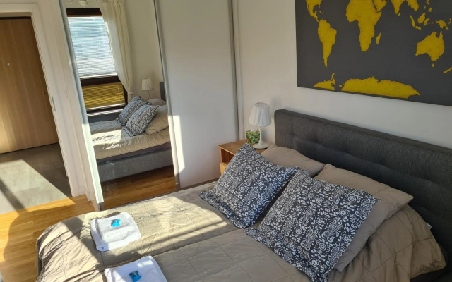 Warsaw Apartment Sarmacka