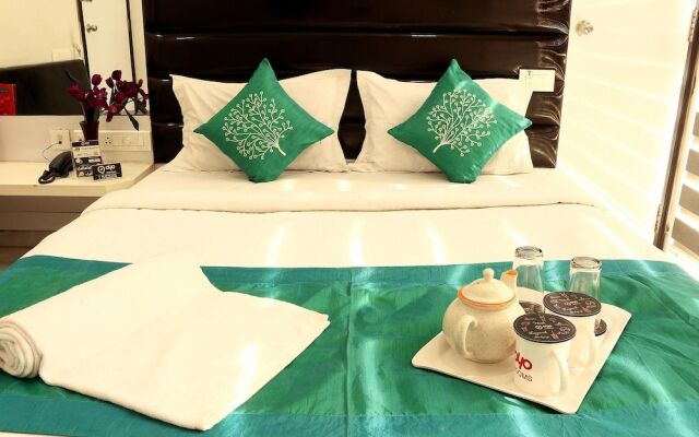 OYO 1483 Hotel Hiland Inn