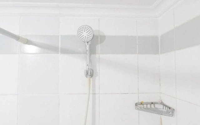 Comfortable And Spacious 2Br Apartment At Kondominium Puncak Marina