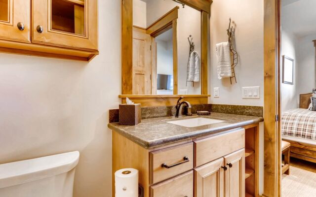 Echo Base at Shockhill Landing