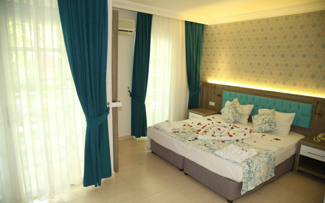 Lykia Botanika Beach & Fun Club
