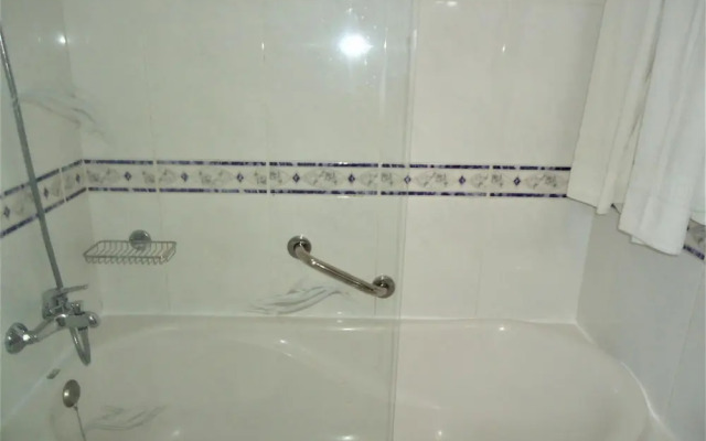 V2 Vilar Jardim Piscina Wifi
