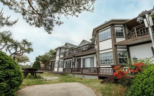 Ganghwa Western Beach Pension