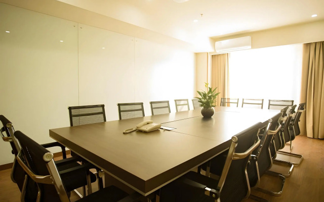GreenTree Inn Jinan Tangye