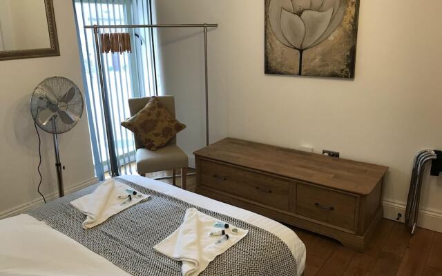 2 Bed Barn Alton Towers Chatsworth Polars Peaks