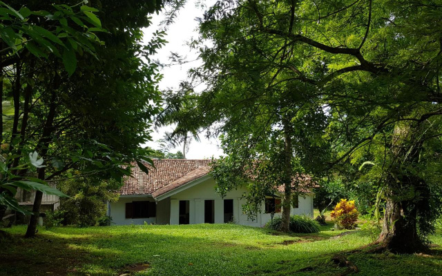 Sisanda Residence