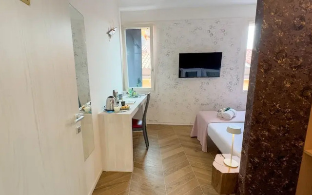 Ca de la Corona - Camera in Cima by Ca-sa Check