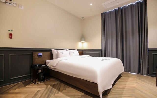 Geumsan The Sup Drive-in Hotel