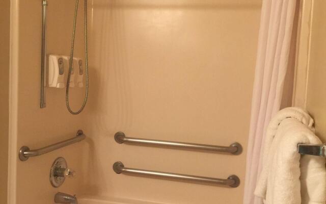 SureStay Plus by Best Western San Antonio Fiesta Inn