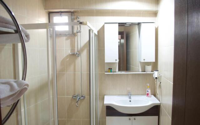 Anya Suit Otel