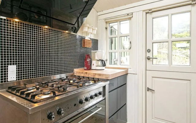 6 Person Holiday Home in Jerup