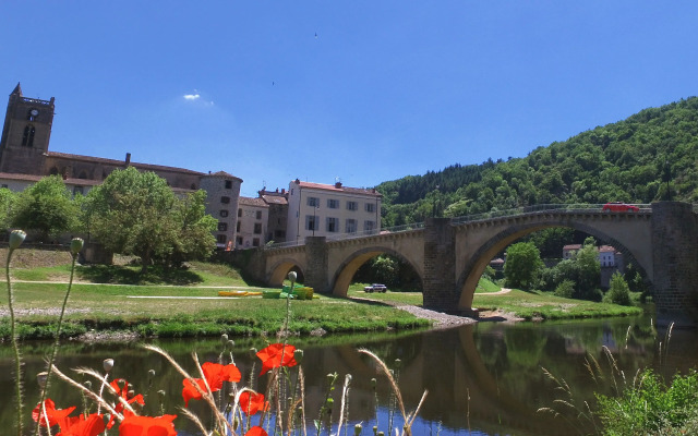 VVF Les Gorges de l'Allier, Lavoûte Chilhac
